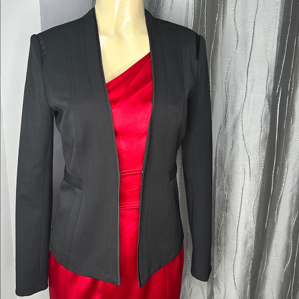 Cache Black Blazer women’s Sz 4 with Chain Detail